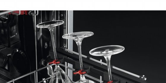 ���� ���� �������� ��� AEG ��� FSB52617Z ������� 13 ������ ���� �� ����� ��� �������� (AirDry) ����� �������� ���
