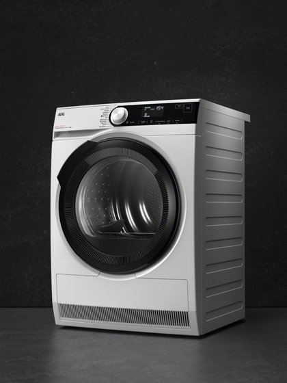 ����� ����� �������� 8 �"� AEG T7384OBCM ���� 7000 Heat Pump SensiDry 