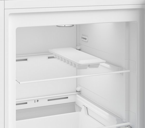����� ������� Blomberg ���� 260 ���� ��� FNT3676WP �� 7 ��� ����� ������ ��� - No-Frost